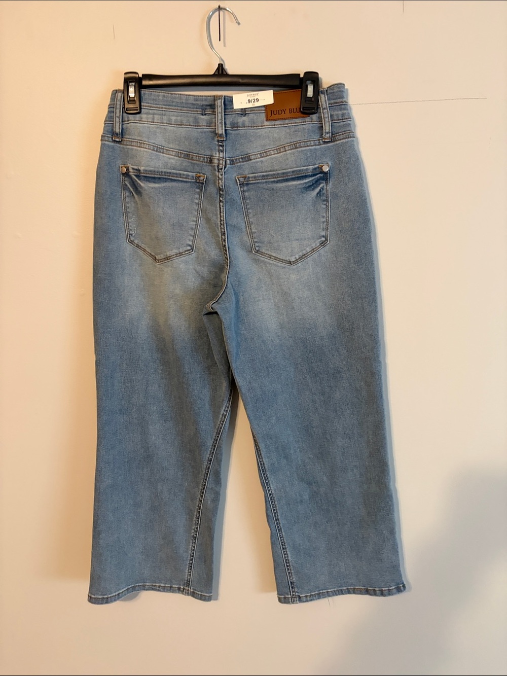 Judy Blue Light Blue Ankle Cropped Jeans. High waist. 9/29. NWT. - Picture 8 of 11